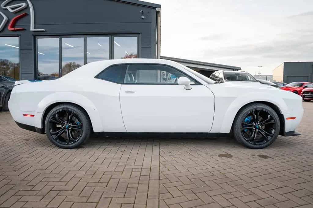 Dodge Challenger 5,7 HEMI V8 Widebody Leder Top 03/2021-photo-11