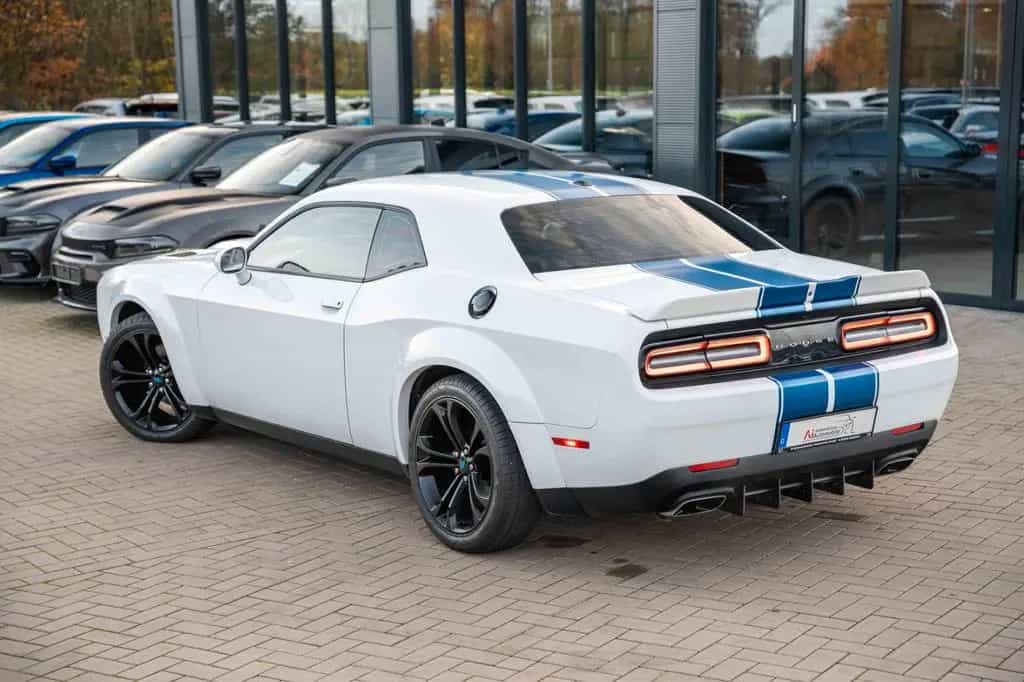 Dodge Challenger 5,7 HEMI V8 Widebody Leder Top 03/2021-photo-13