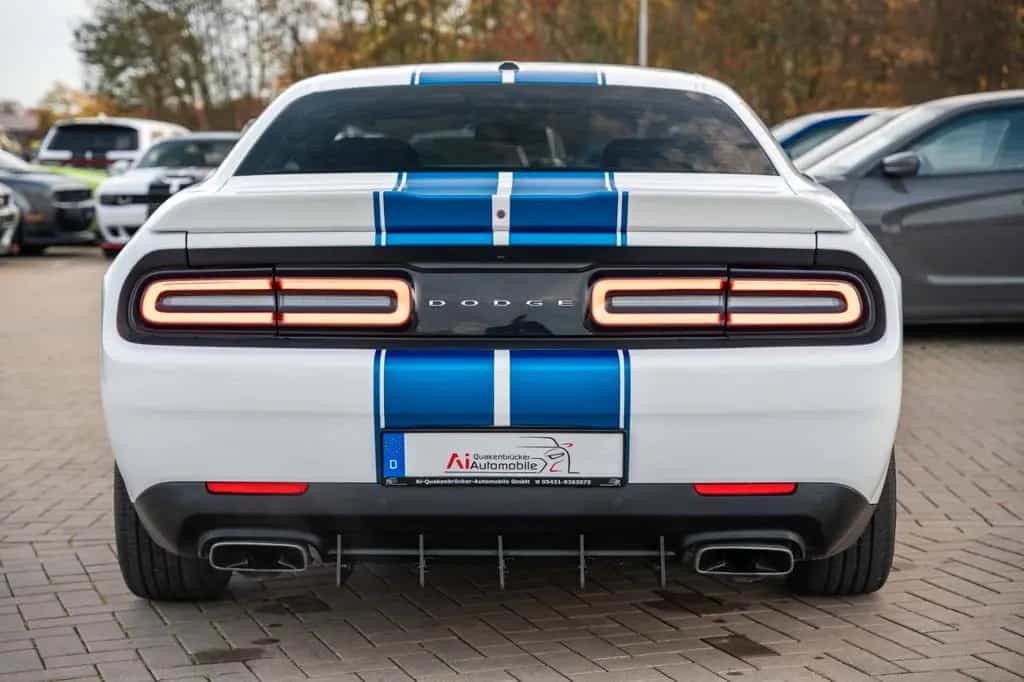 Dodge Challenger 5,7 HEMI V8 Widebody Leder Top 03/2021-photo-14