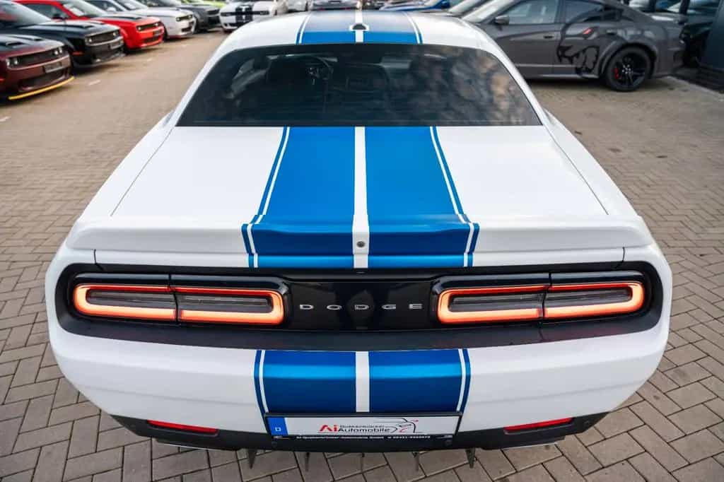 Dodge Challenger 5,7 HEMI V8 Widebody Leder Top 03/2021-photo-19