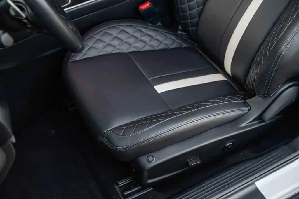 Dodge Challenger 5,7 HEMI V8 Widebody Leder Top 03/2021-photo-27