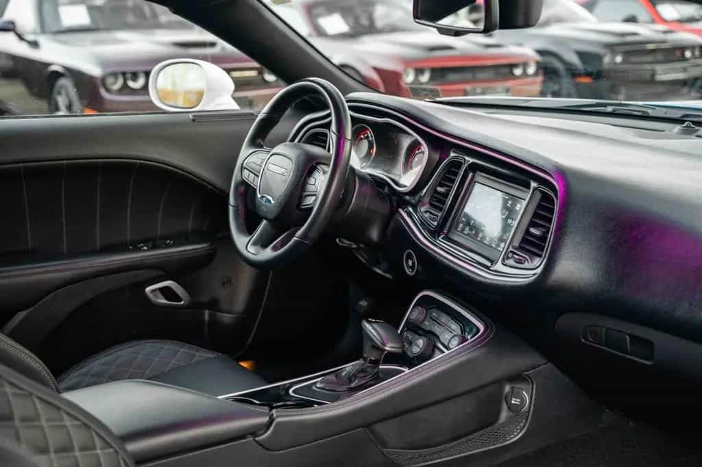Dodge Challenger 5,7 HEMI V8 Widebody Leder Top 03/2021-photo-30