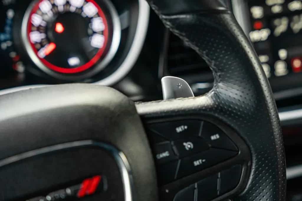 Dodge Challenger 5,7 HEMI V8 Widebody Leder Top 03/2021-photo-32