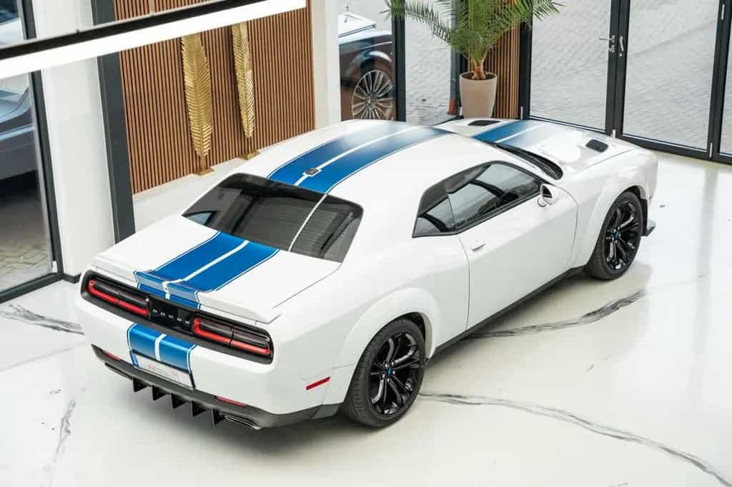 Dodge Challenger 5,7 HEMI V8 Widebody Leder Top 03/2021-photo-5