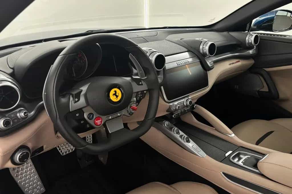 Ferrari GTC4Lusso /BluTourDeFrance/2Y FerrariApproved 07/2018-photo-9