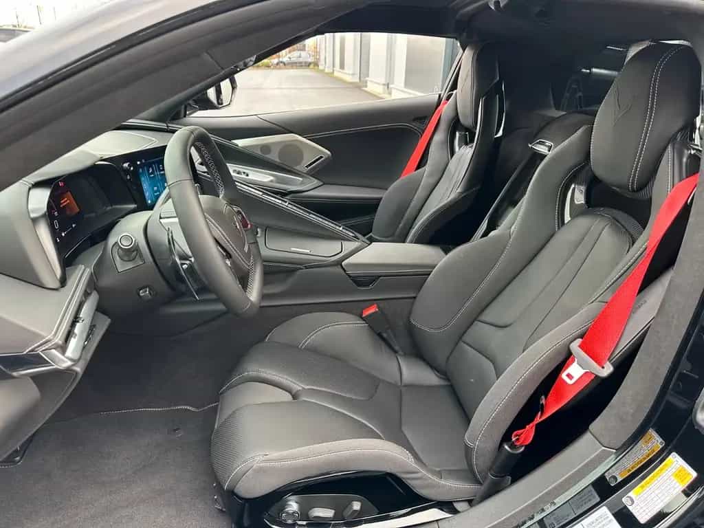 Corvette C8 3LT MAGNETIC RIDE LIFT COMPETITION CARBON null-photo-12