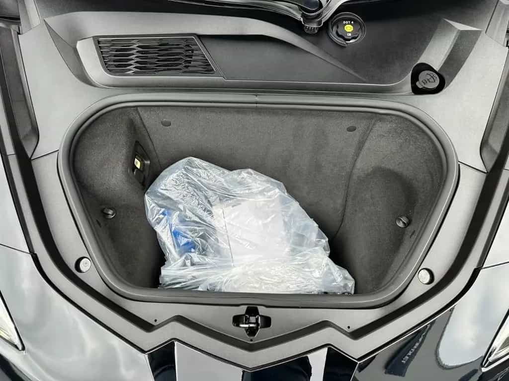 Corvette C8 3LT MAGNETIC RIDE LIFT COMPETITION CARBON null-photo-2