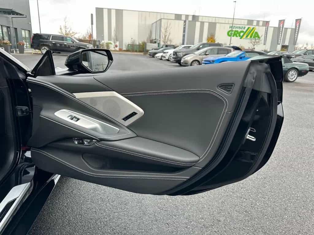 Corvette C8 3LT MAGNETIC RIDE LIFT COMPETITION CARBON null-photo-24