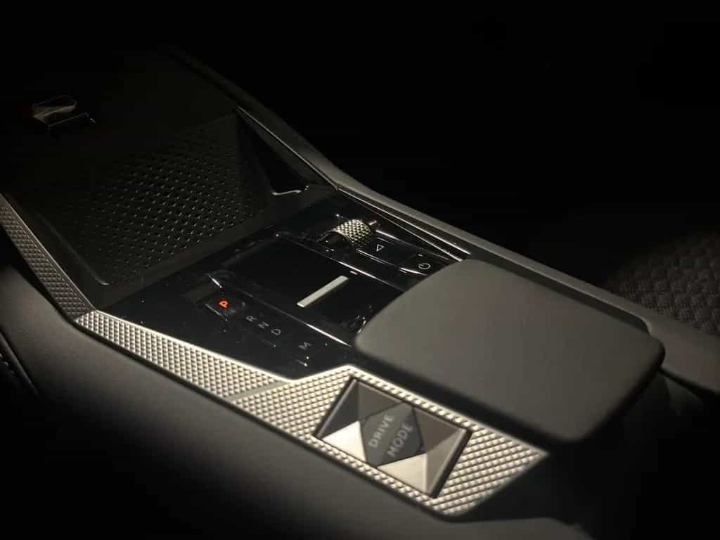 DS Automobiles DS4 DS 4 Pallas 130HDI 130BlueHDI + DAB + LED+ 12/2025-photo-17