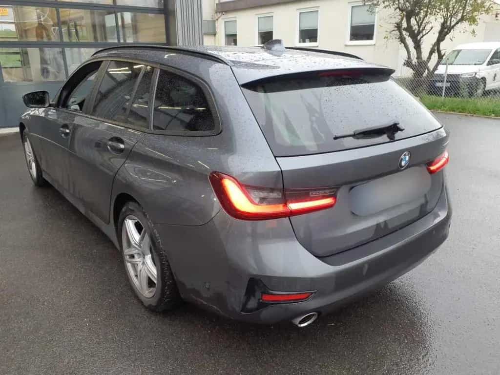 BMW 320 dA Advantage Touring Laser ACC 96' 06/2022-photo-2