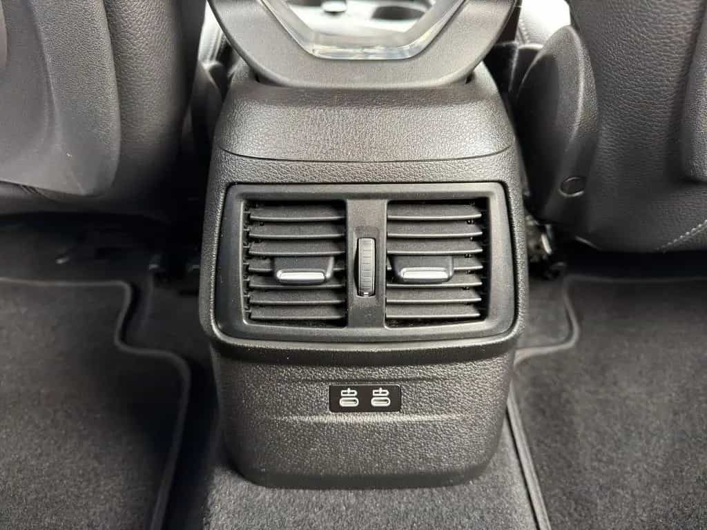 BMW 2 Series 218 Gran Tourer Luxury Line Navi Leder LED Parka 12/2022-photo-20