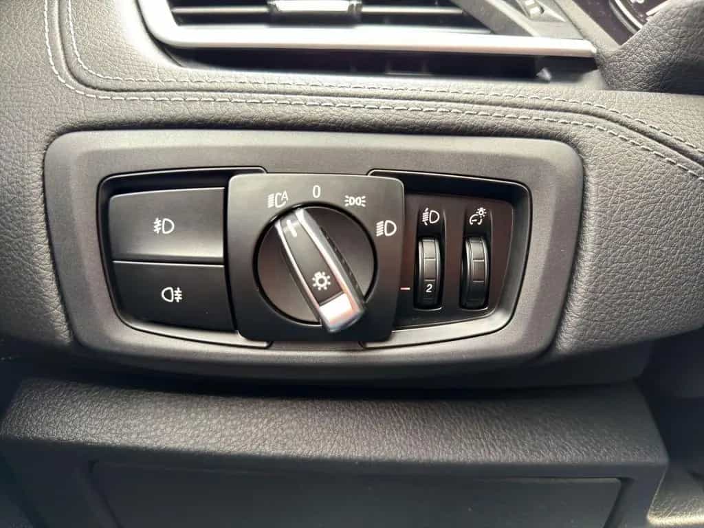 BMW 2 Series 218 Gran Tourer Luxury Line Navi Leder LED Parka 12/2022-photo-21