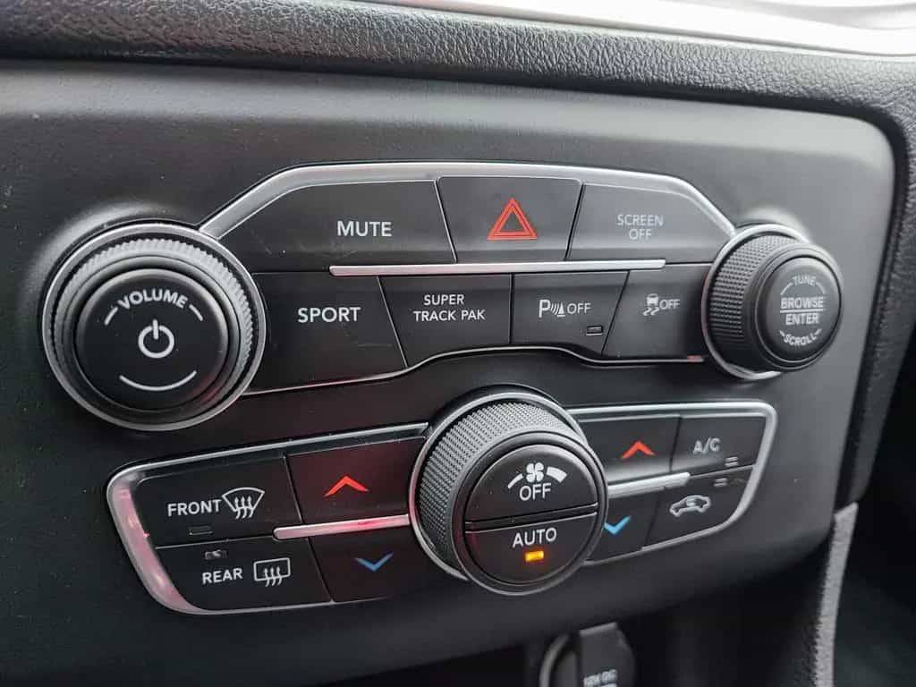 Dodge Charger R/T Blacktop 345 V8 HEMI|LED|LEDER|KAMER 11/2020-photo-15