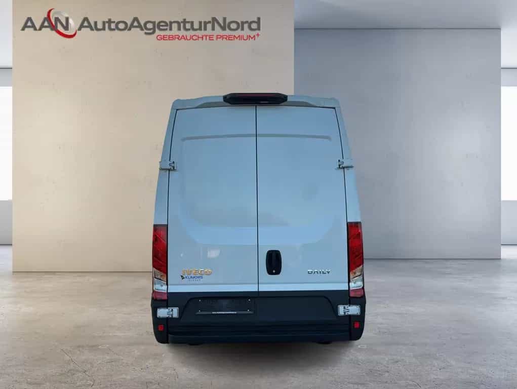 Iveco Daily 35S18 L4H2 16m³ Aut.+KÜHLER 0°+ACC+LED+NAV 11/2023-photo-1