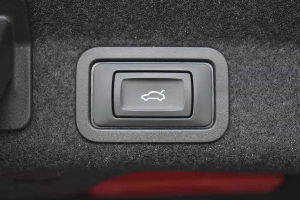 Audi A6 Lim. 55 TFSI quattro sport/LEDER/HUD/ACC/360° 07/2021-photo-13