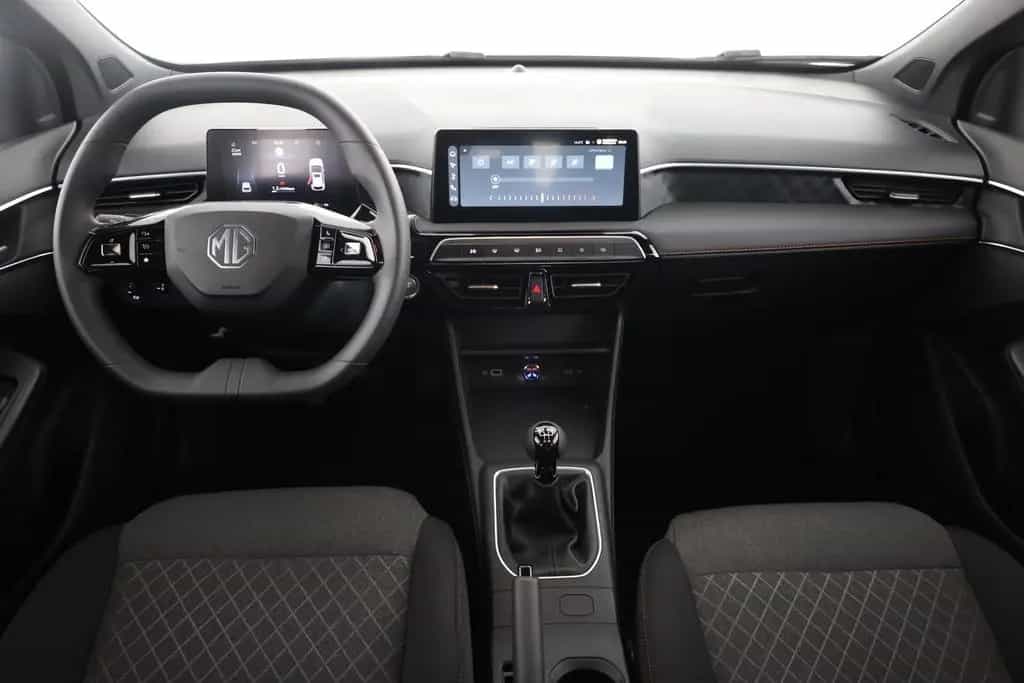 MG MG3 1.5 LED Navi Kamera 08/2025-photo-8