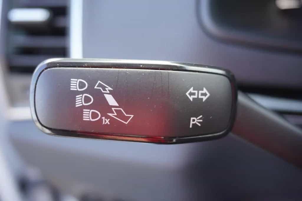 Skoda Karoq 1.5 TSI Style LED Navi ACC Kamera Keyless 06/2022-photo-18