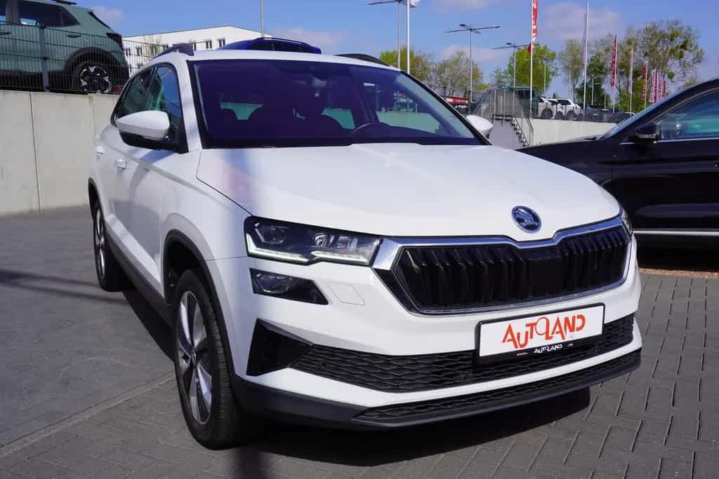 Skoda Karoq 1.5 TSI Style LED Navi ACC Kamera Keyless 06/2022-photo-5
