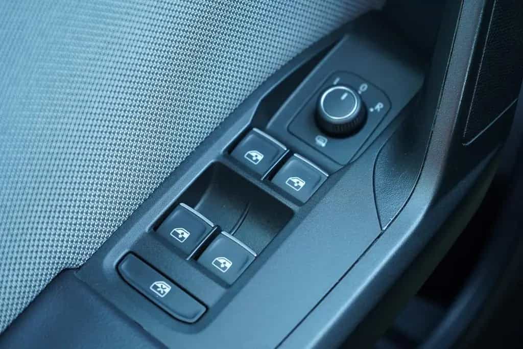 Seat Leon Sportstourer 1.5 M-Hybrid Style LED Navi 12/2020-photo-28