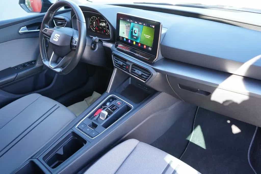 Seat Leon Sportstourer 1.5 M-Hybrid Style LED Navi 12/2020-photo-31