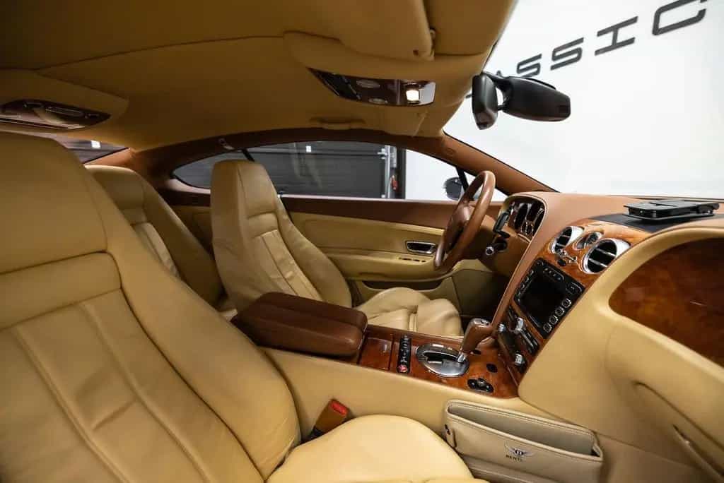 Bentley Continental GT 6.0 W12 Fiscale waarde € 14.000,- 10/2004-photo-1