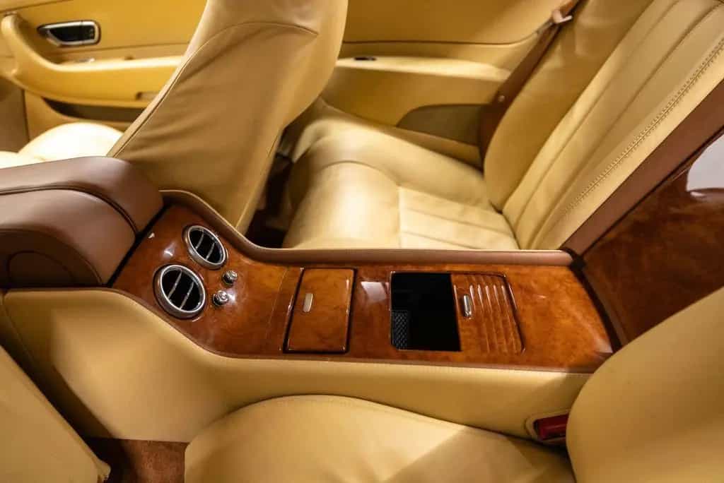 Bentley Continental GT 6.0 W12 Fiscale waarde € 14.000,- 10/2004-photo-11