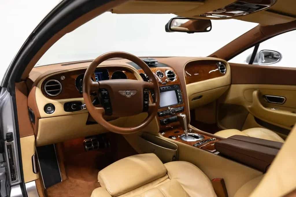 Bentley Continental GT 6.0 W12 Fiscale waarde € 14.000,- 10/2004-photo-3