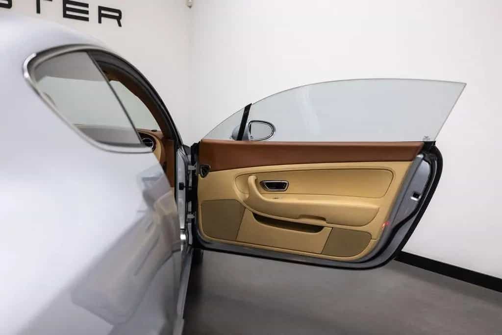 Bentley Continental GT 6.0 W12 Fiscale waarde € 14.000,- 10/2004-photo-35