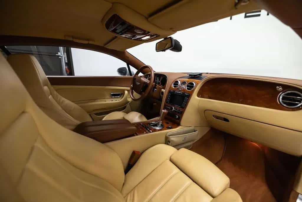 Bentley Continental GT 6.0 W12 Fiscale waarde € 14.000,- 10/2004-photo-40