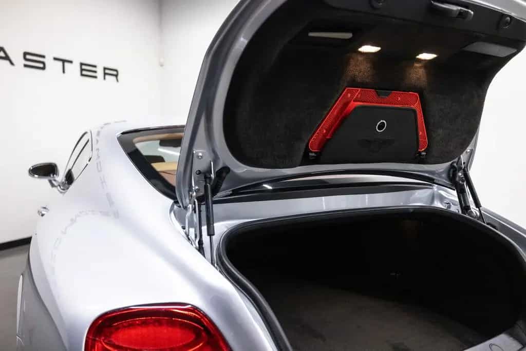 Bentley Continental GT 6.0 W12 Fiscale waarde € 14.000,- 10/2004-photo-41