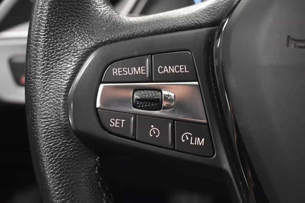 BMW 118 i Limousine Advantage *SHZ*PDC*DAB*CARPLAY 11/2020-photo-18