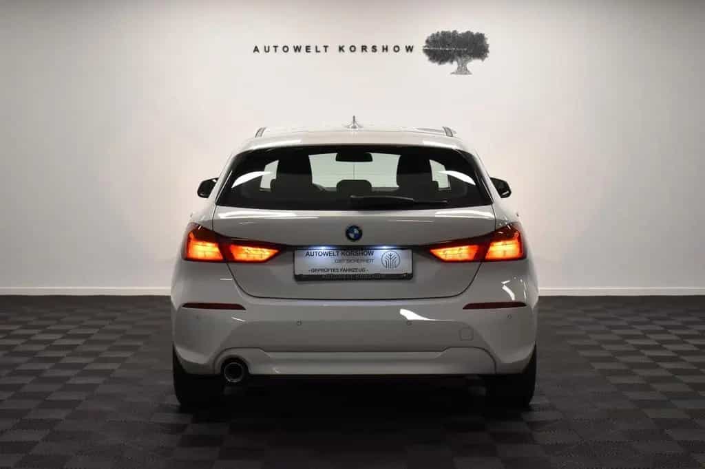 BMW 118 i Limousine Advantage *SHZ*PDC*DAB*CARPLAY 11/2020-photo-5