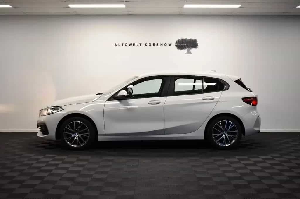 BMW 118 i Limousine Advantage *SHZ*PDC*DAB*CARPLAY 11/2020-photo-6