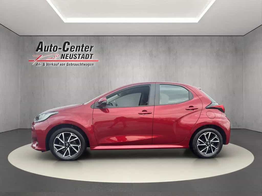 Toyota Yaris Club, ALU, ACC, SH, R.-KAMERA, PDC 03/2021-photo-2