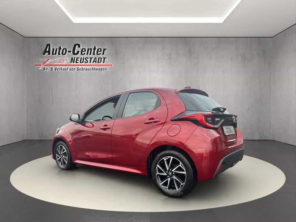 Toyota Yaris Club, ALU, ACC, SH, R.-KAMERA, PDC 03/2021-photo-3