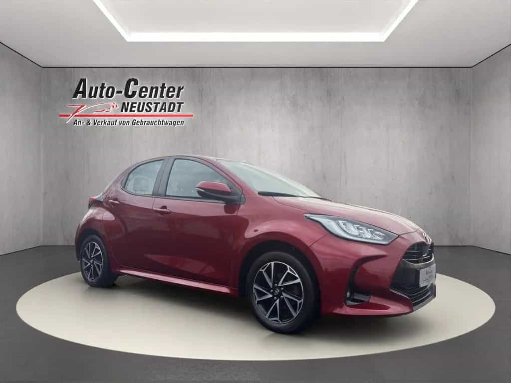 Toyota Yaris Club, ALU, ACC, SH, R.-KAMERA, PDC 03/2021-photo-7