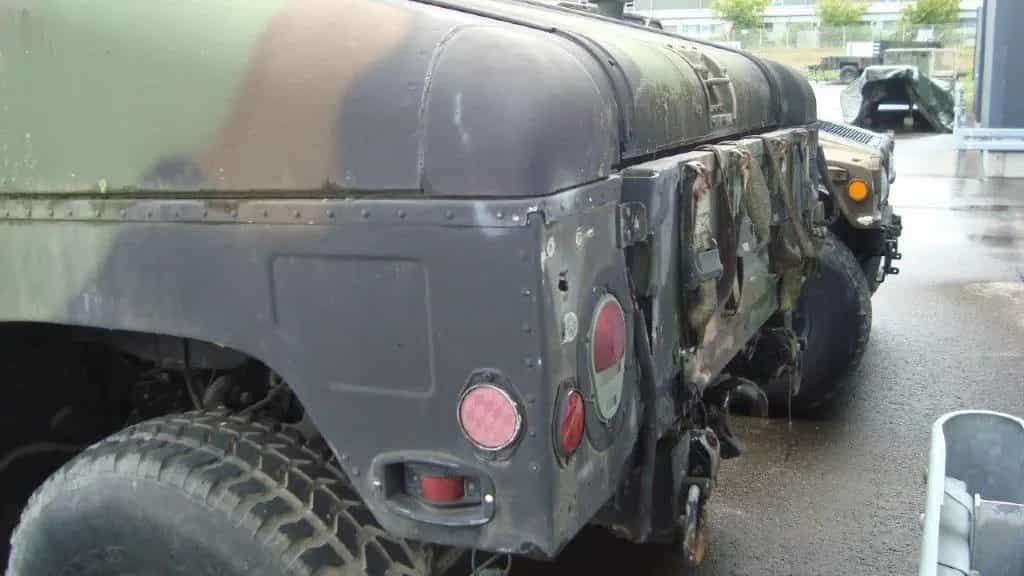 Hummer H1 , HMMWV, Slant Back 07/1986-photo-11