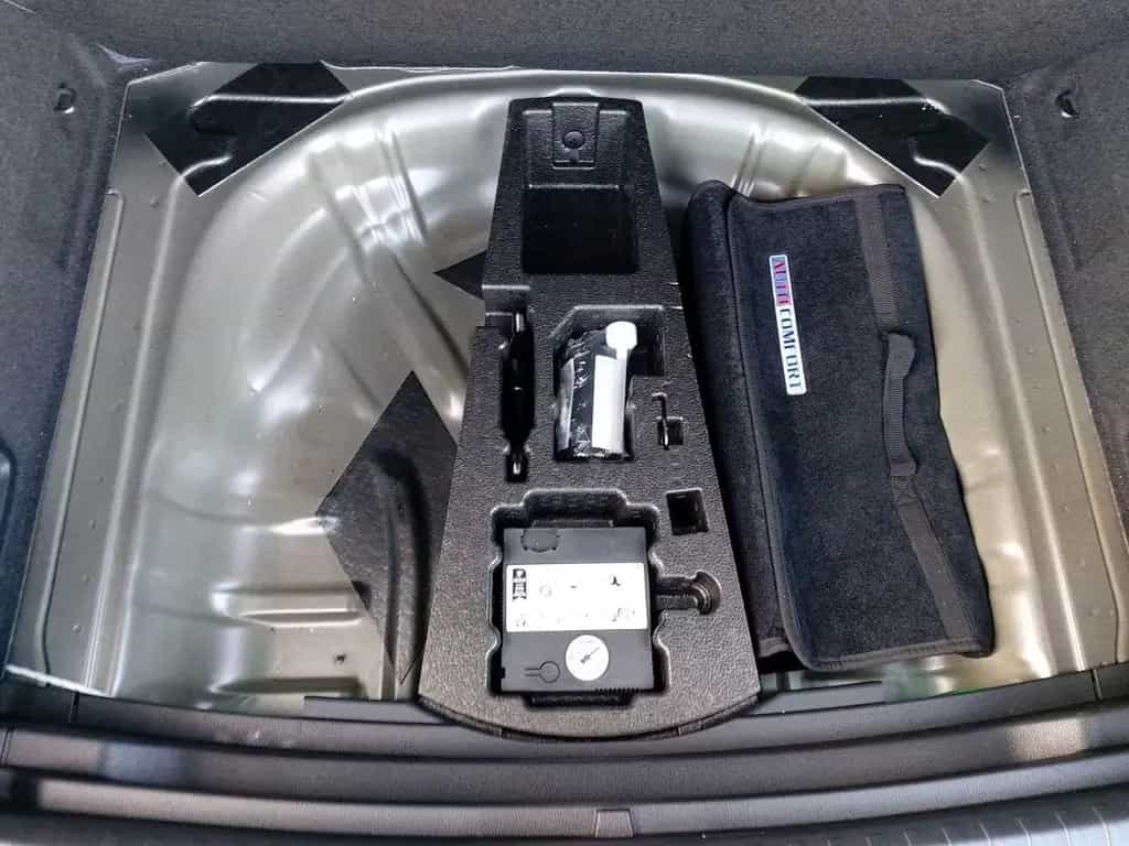 Skoda Karoq 1,0 TSI Ambition LED PDC TEMPOMAT WINTERPA 10/2023-photo-27