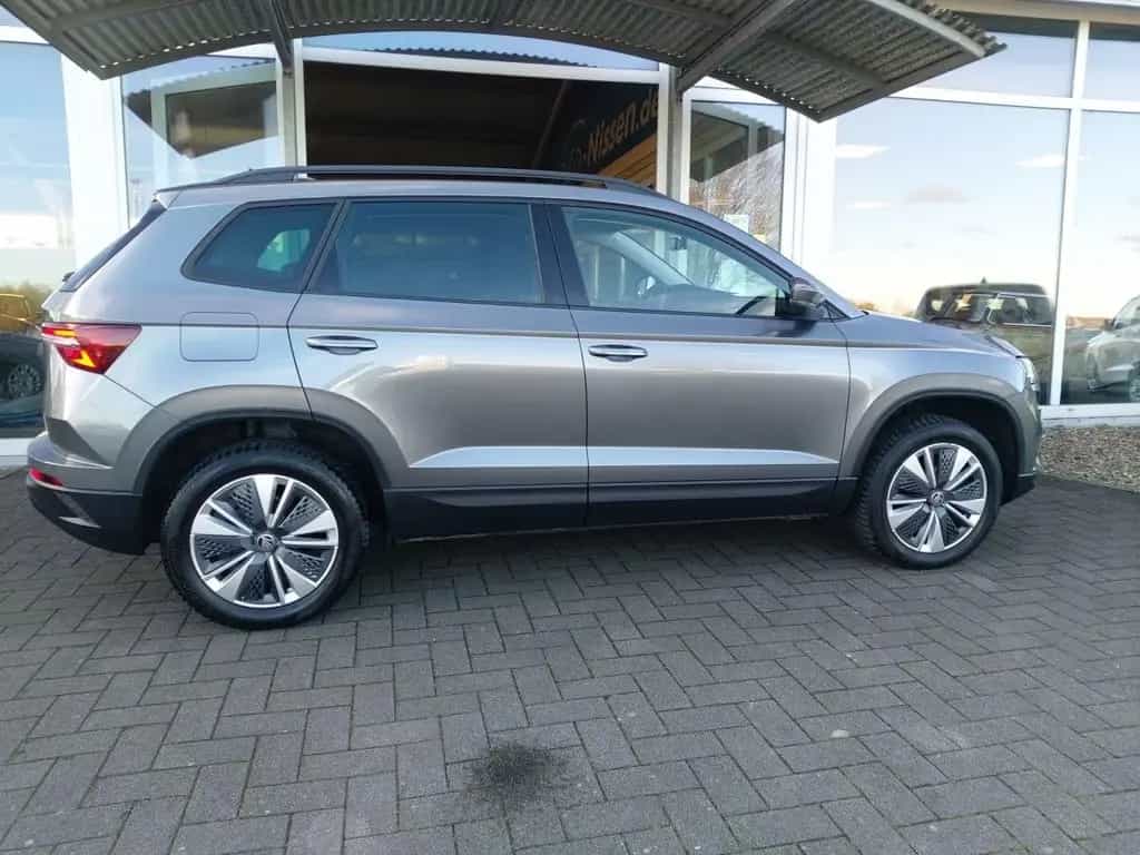 Skoda Karoq 1,0 TSI Ambition LED PDC TEMPOMAT WINTERPA 10/2023-photo-5