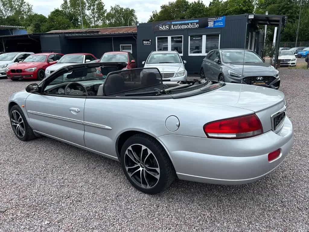 Chrysler Sebring 2.7 LX Cabrio Autom. *Navi*Kamera*TÜV* 04/2002-photo-5