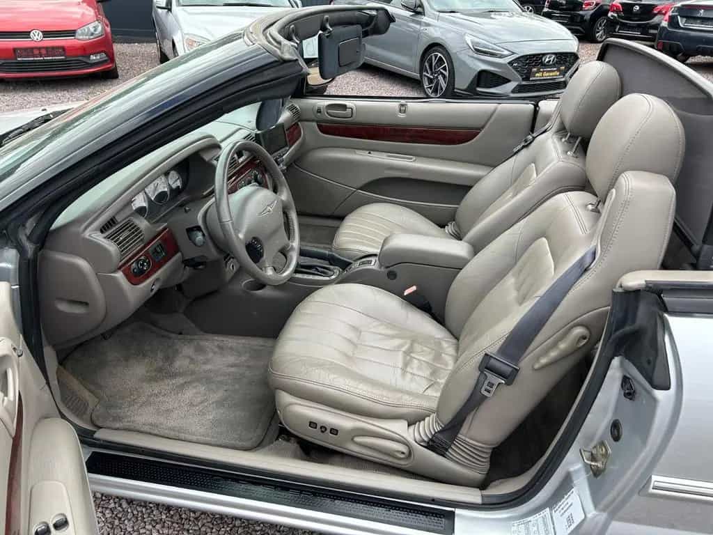 Chrysler Sebring 2.7 LX Cabrio Autom. *Navi*Kamera*TÜV* 04/2002-photo-6