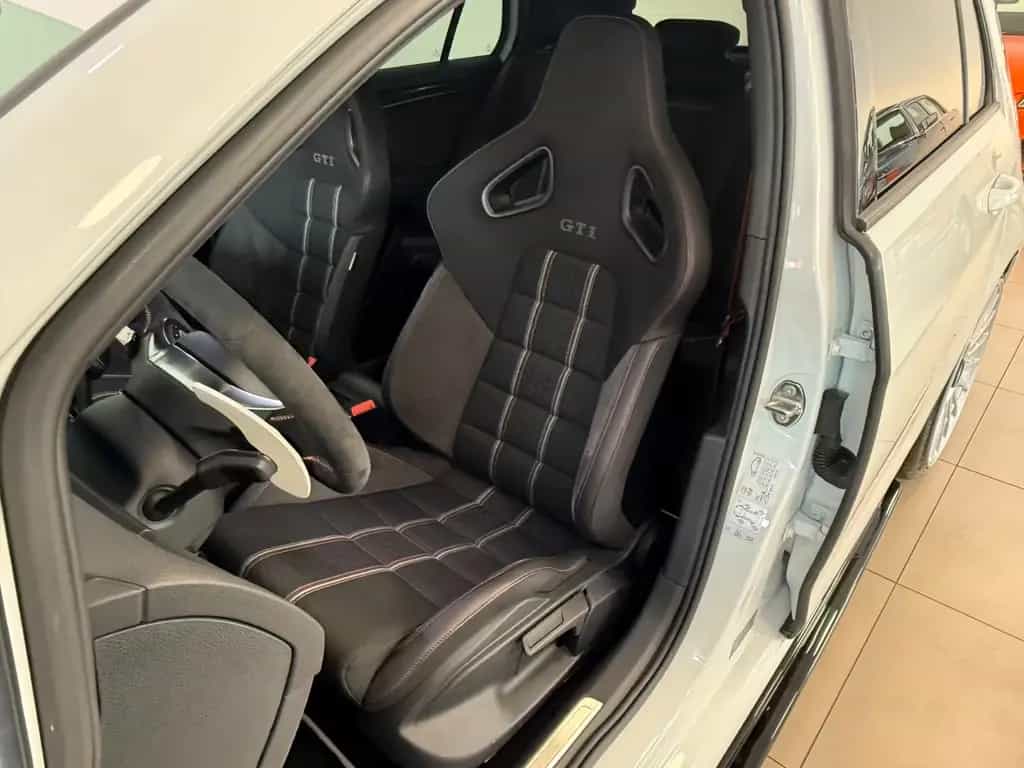 Volkswagen Golf VII GTI Clubsport**EINZELSTÜCK**SCHALE*DSG* 04/2016-photo-1