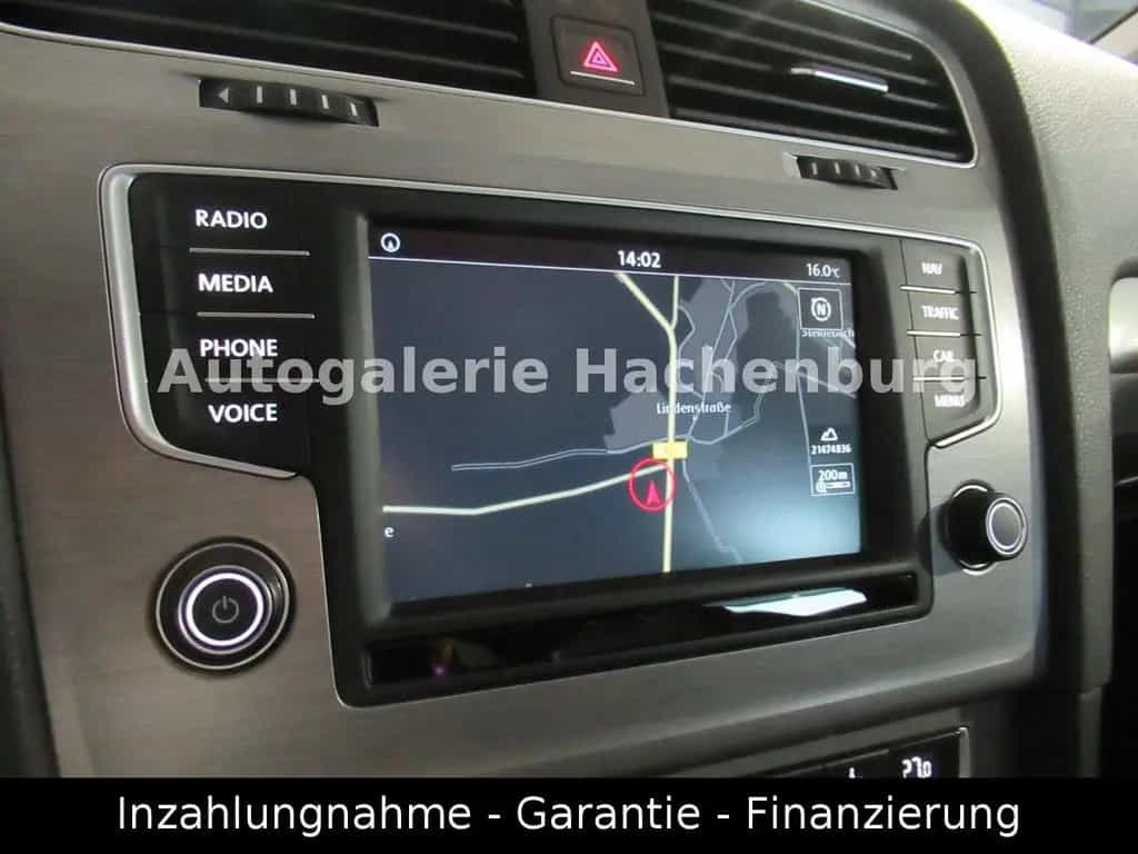 Volkswagen Golf VII Lim. Comfortline BMT/TOP Ausstattung/E6 12/2015-photo-11