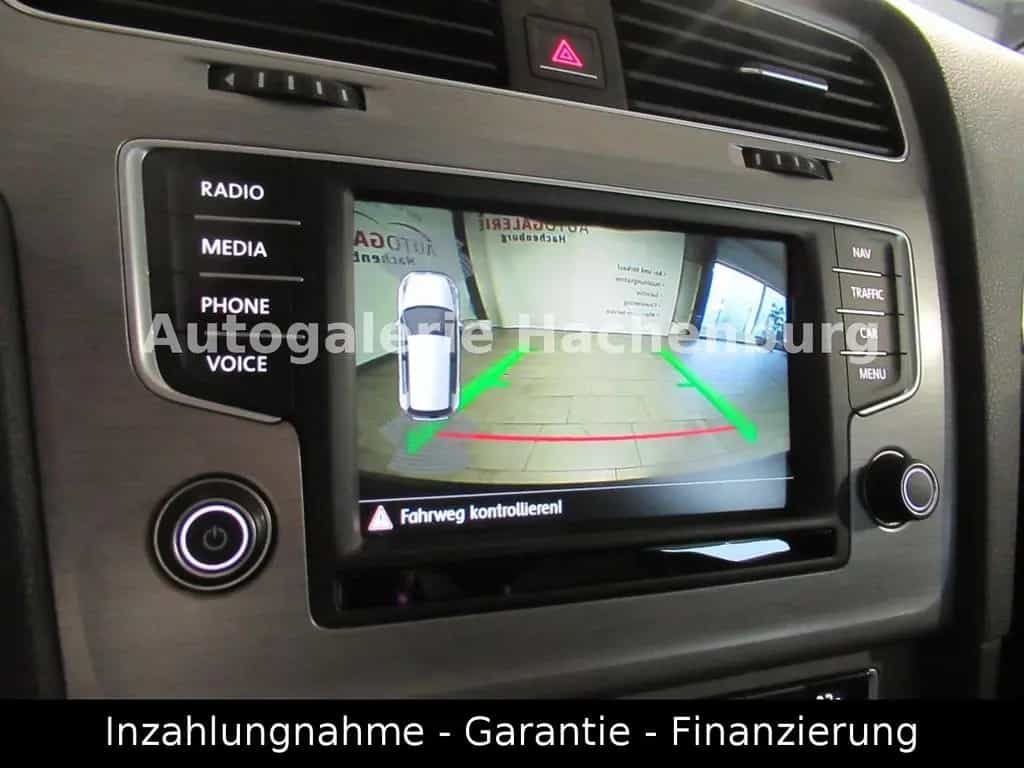 Volkswagen Golf VII Lim. Comfortline BMT/TOP Ausstattung/E6 12/2015-photo-12
