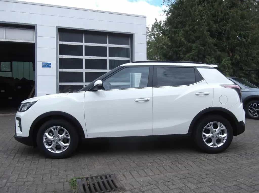 KGM Tivoli 1.5 T-GDI Bliss 03/2026-photo-1