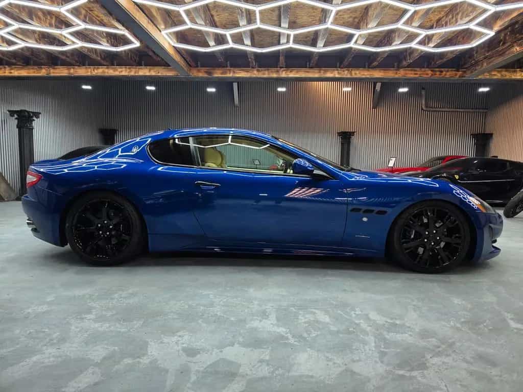 Maserati Granturismo GranTurismo S Automatik wie neu !! 08/2008-photo-6
