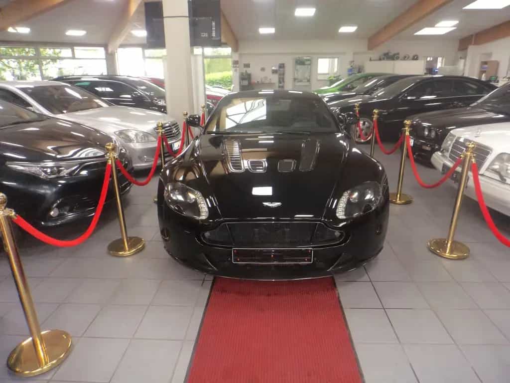 Aston Martin V12 Vantage 6.0 S Mega Voll 06/2015-photo-0