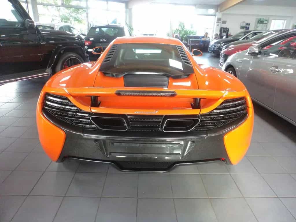 McLaren 650S Coupé Mclaren 650S Coupé Carbon Mclaren Serviceheft 08/2016-photo-3