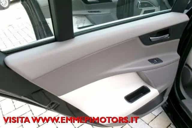 Jaguar XE XE 2.0 D 180 CV aut. Prestige 09/2019-photo-13