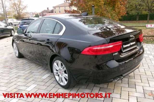 Jaguar XE XE 2.0 D 180 CV aut. Prestige 09/2019-photo-6